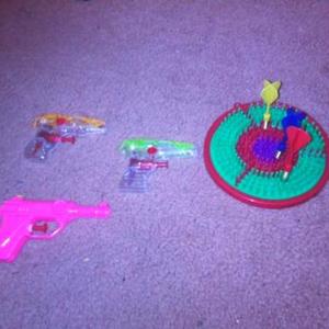 Large amount of child's party favors is being swapped online for free