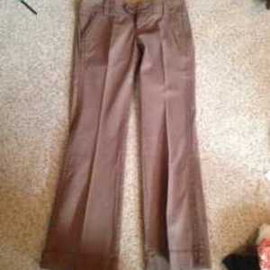 Maurice's Dress Pants is being swapped online for free