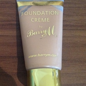 Barry M Foundation Creme - golden shade, 30 ml. is being swapped online for free