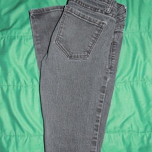 Forever 21 Jeans is being swapped online for free