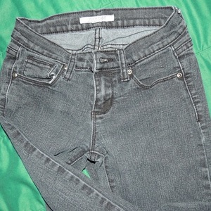 Forever 21 Jeans is being swapped online for free