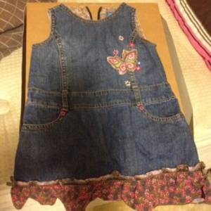 Super Cute Jean Dress is being swapped online for free