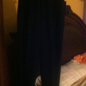 Nwt- tofy dress pants (size:14 girls) is being swapped online for free