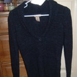 Arizona Sweater is being swapped online for free