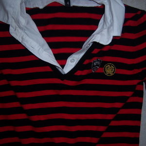 SMALL classic sweater shirt sz 4  is being swapped online for free