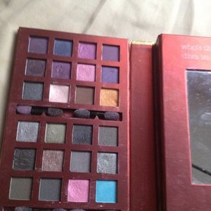 Haute Jersey by: NYX palette is being swapped online for free