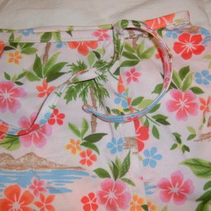 Swimsuit cover up is being swapped online for free