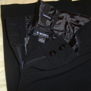 Black dress pants sz 1 is being swapped online for free