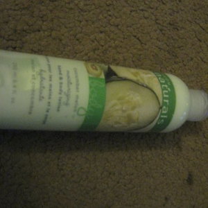cucumber melon body lotion is being swapped online for free