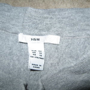 H&M grey sweater size 12 3/4 sleeves is being swapped online for free