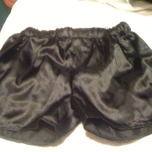 Silk PJ Shorts is being swapped online for free