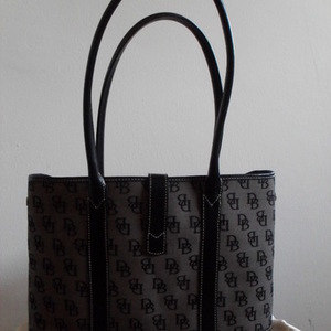 Authentic black Dooney tote is being swapped online for free