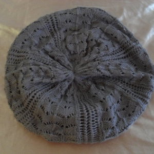 Gray... hat? beanie? is being swapped online for free