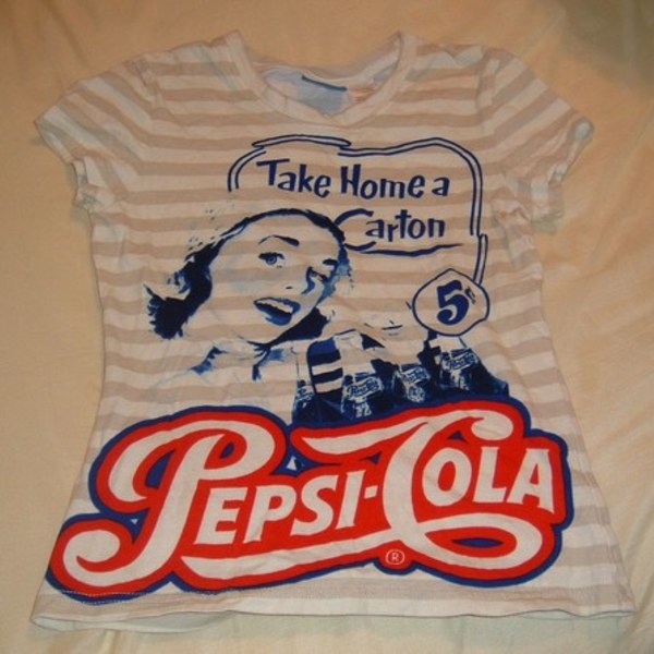 Vintage Pepsi Cola Tee Size Small is being swapped online for free