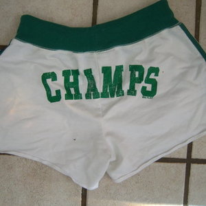 SMALL short 1 2 3 is being swapped online for free