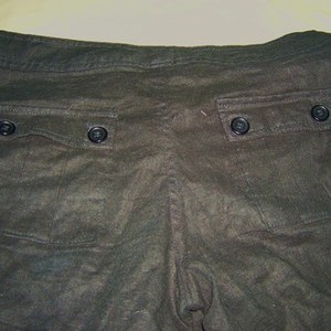 Black Linen Cargo Pants is being swapped online for free