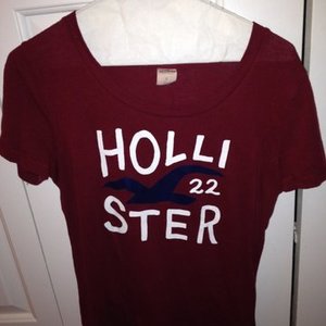 Burgandy Hollister & Co Tee is being swapped online for free