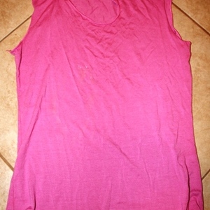 Bebe top S/M is being swapped online for free