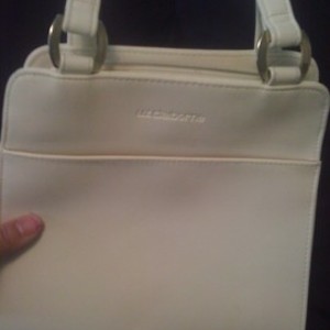 vintage purse is being swapped online for free