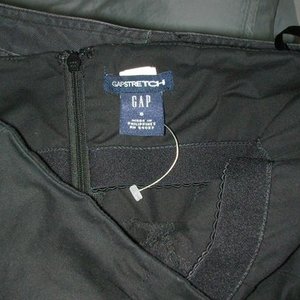 GAP Black strapless dress 6 is being swapped online for free
