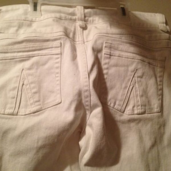 White FuBu Jeans is being swapped online for free