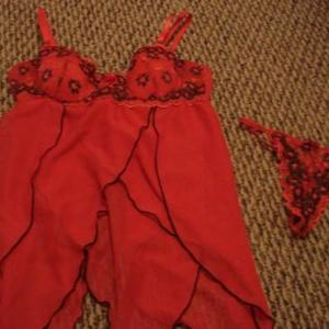 lingerie(pending) is being swapped online for free