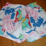Hibiscus Print Shorts is being swapped online for free