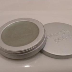 *hold*Burt's Bees green shadow  is being swapped online for free