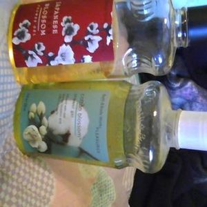 *FREEBIE*2 BWW Shower Gel is being swapped online for free