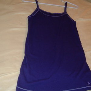 Tank great for layering is being swapped online for free