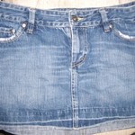 American Eagle Denim Skirt is being swapped online for free