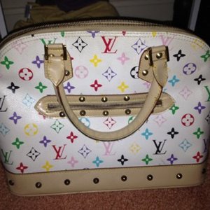 Authentic Louis Vuitton Alma is being swapped online for free