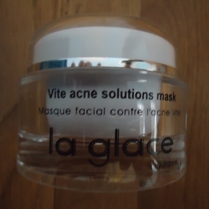 La Glace Acne Mask is being swapped online for free