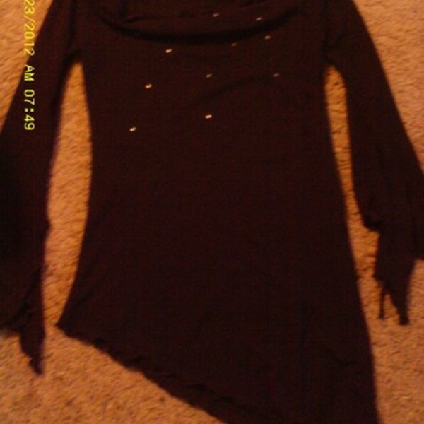 Black Asymetrical Forever 21 Top Size Small W/ Rhinestones is being swapped online for free