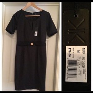 NWT kardashian dress size M is being swapped online for free