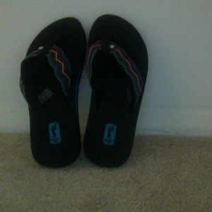 Teva foam sandals  is being swapped online for free