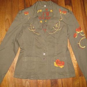 Embroidered Jacket MED is being swapped online for free