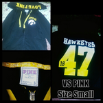 vs pink iowa hawkeyes zip up is being swapped online for free