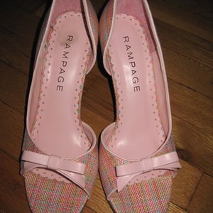 cute Rampage shoes 7.5 M is being swapped online for free