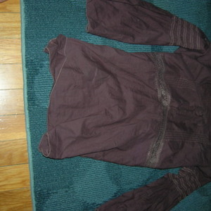 Vintage American Eagle Peasant Top is being swapped online for free