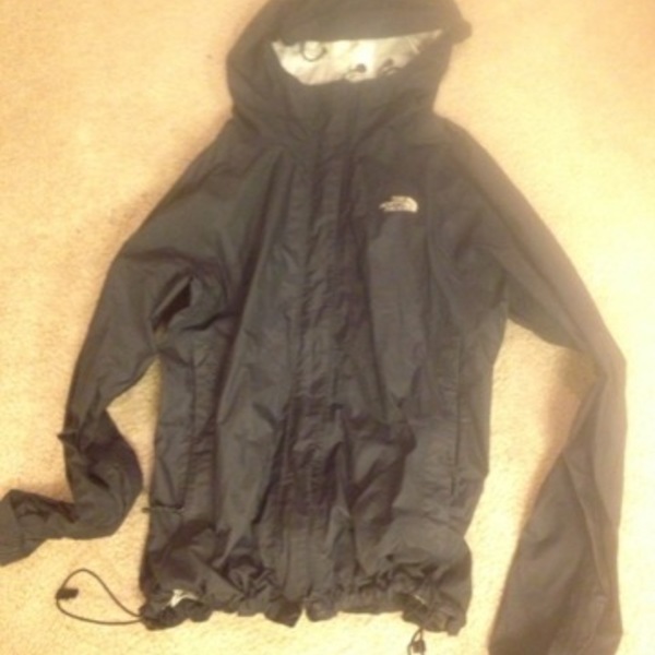 Medium Black Northface Rainjacket is being swapped online for free