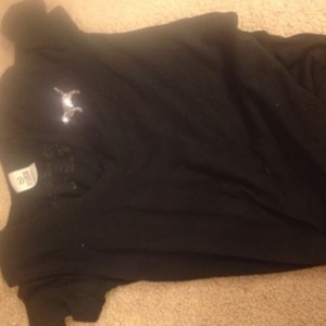 VsPink Sequined Vneck is being swapped online for free