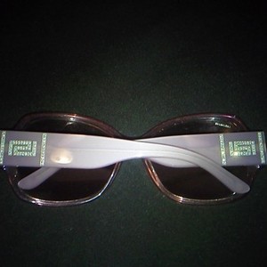 versace sunglasses is being swapped online for free