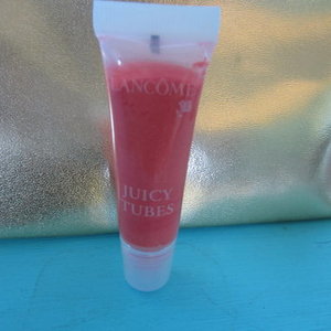 lancome juicy tube is being swapped online for free