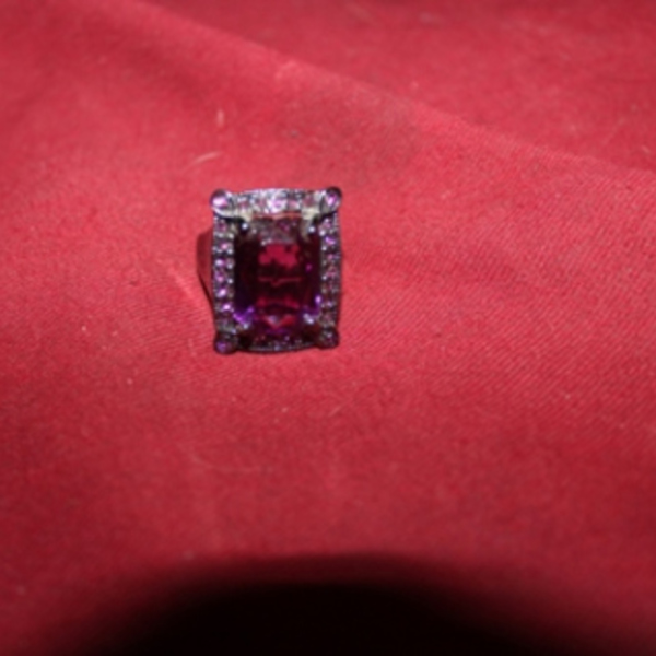 purple cocktail ring is being swapped online for free