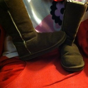 american eagle boots is being swapped online for free