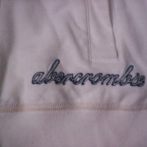 Abercrombie Hoodie [s] is being swapped online for free