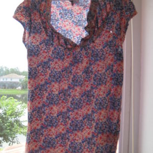 h&m floral blouse is being swapped online for free