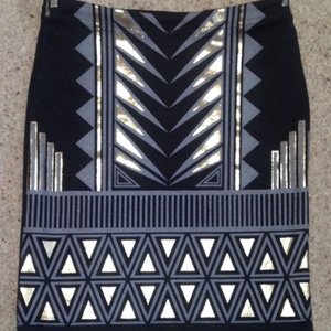 Boohoo Aztec Foil Mini Skirt - Size UK 6, black and gold.  is being swapped online for free