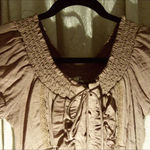 Small Brown Top is being swapped online for free